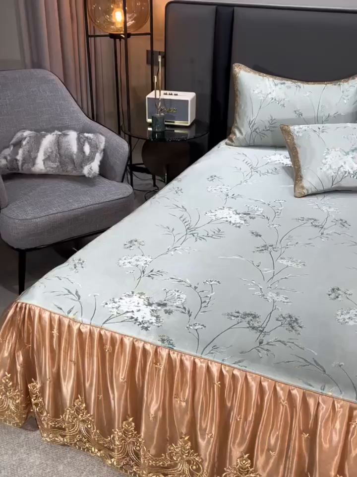 91家纺网 家纺一手货源 找家纺 罗艺轩 2025新款欧式色织大提花床裙凉席 婉沁