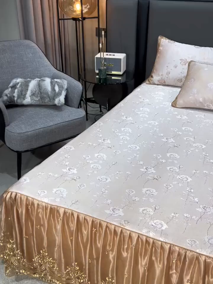 91家纺网 家纺一手货源 找家纺 罗艺轩 2025新款欧式色织大提花床裙凉席 寻微