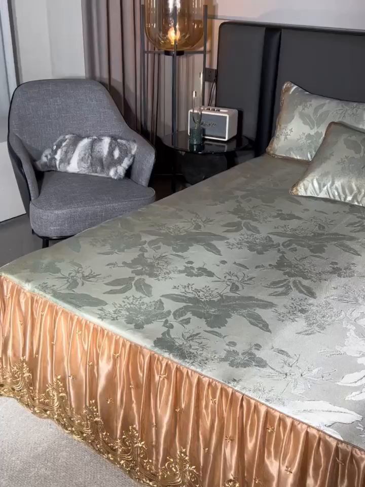 91家纺网 家纺一手货源 找家纺 罗艺轩 2025新款欧式色织大提花床裙凉席 妍艺