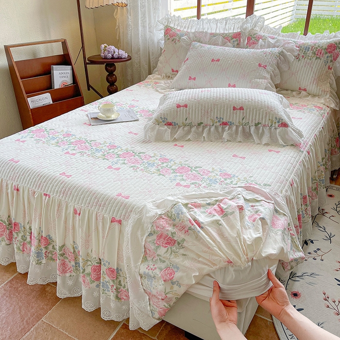 91家纺网 家纺一手货源 找家纺 罗艺轩 2025新款全棉印花床笠式床裙三件套 仲夏美梦