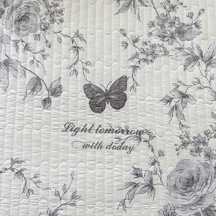 91家纺网 家纺一手货源 找家纺 罗艺轩 2025新款全棉印花床笠式床裙三件套 蝶舞轻歌