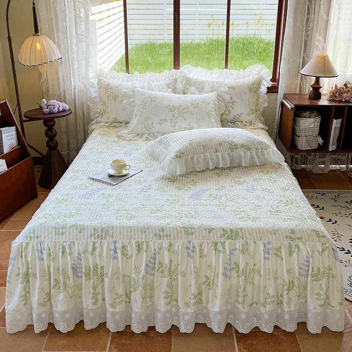 91家纺网 家纺一手货源 找家纺 罗艺轩 2025新款全棉印花床笠式床裙三件套 沁语花叶