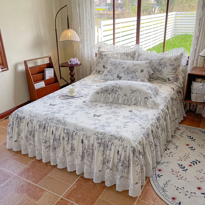 91家纺网 家纺一手货源 找家纺 罗艺轩 2025新款全棉印花床笠式花边床裙四件套 蝶舞轻歌