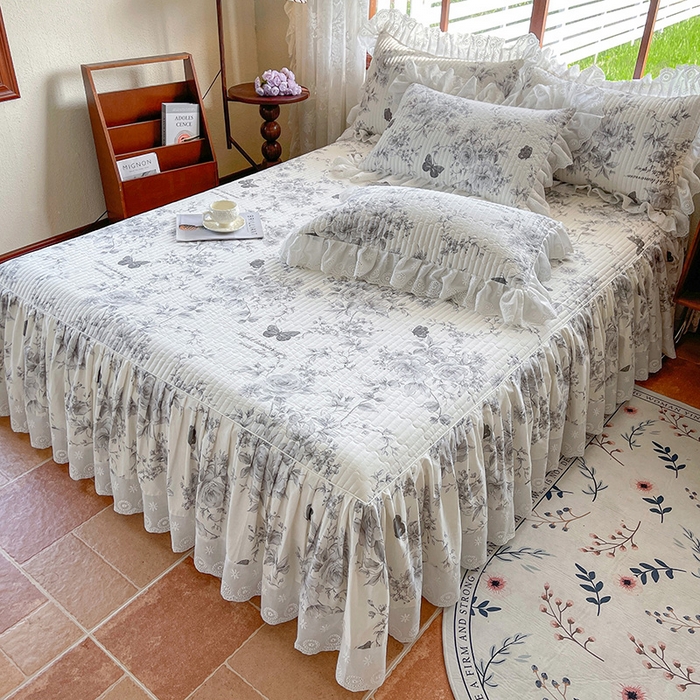 91家纺网 家纺一手货源 找家纺 罗艺轩 2025新款全棉印花床笠式花边床裙四件套 蝶舞轻歌