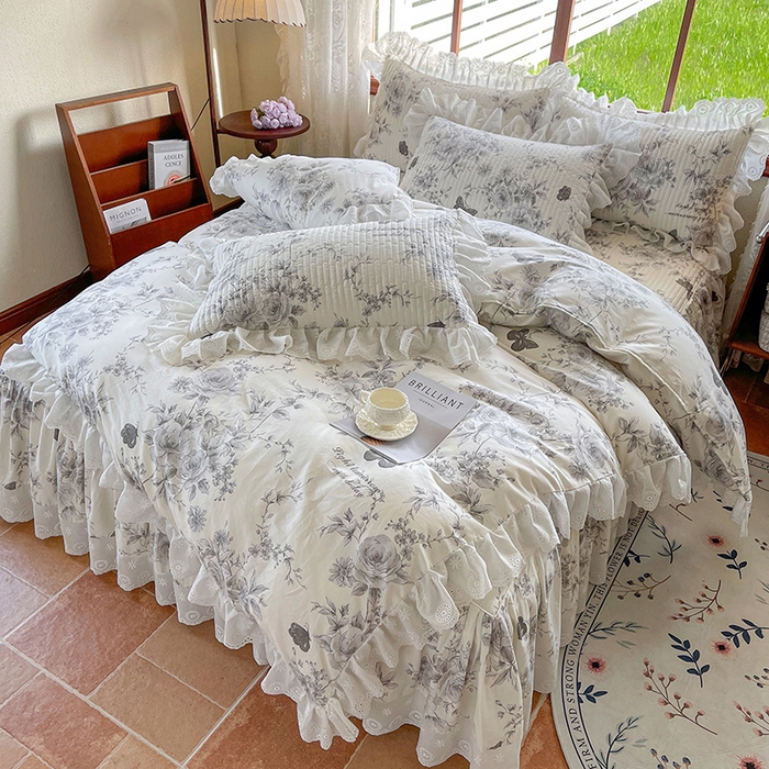 91家纺网 家纺一手货源 找家纺 罗艺轩 2025新款全棉印花床笠式花边床裙四件套 蝶舞轻歌