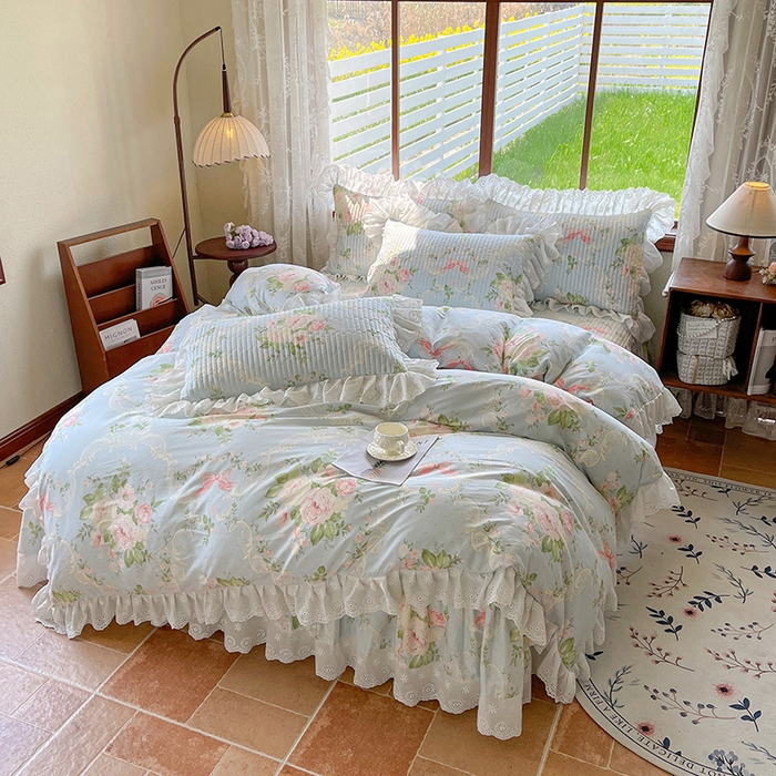 91家纺网 家纺一手货源 找家纺 罗艺轩 2025新款全棉印花床笠式花边床裙四件套 织夏花园-蓝