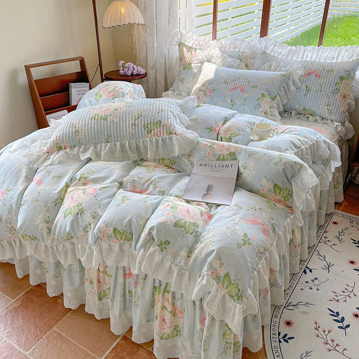 91家纺网 家纺一手货源 找家纺 罗艺轩 2025新款全棉印花床笠式花边床裙四件套 织夏花园-蓝