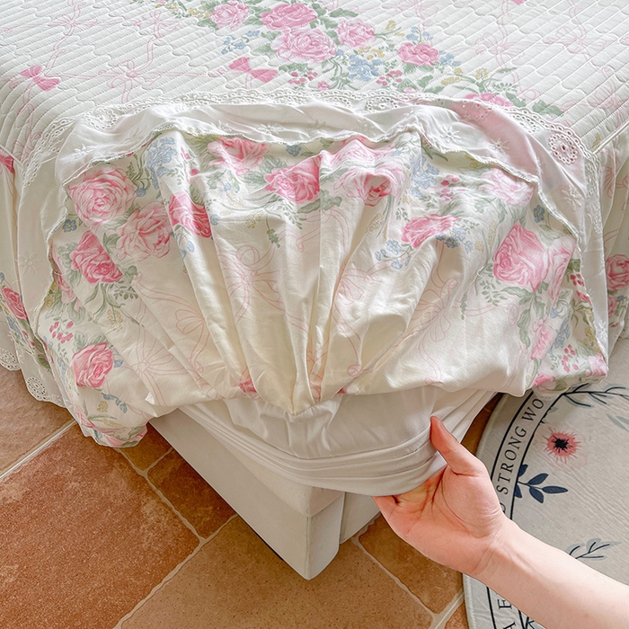 91家纺网 家纺一手货源 找家纺 罗艺轩 2025新款全棉印花床笠式花边床裙四件套 仲夏美梦