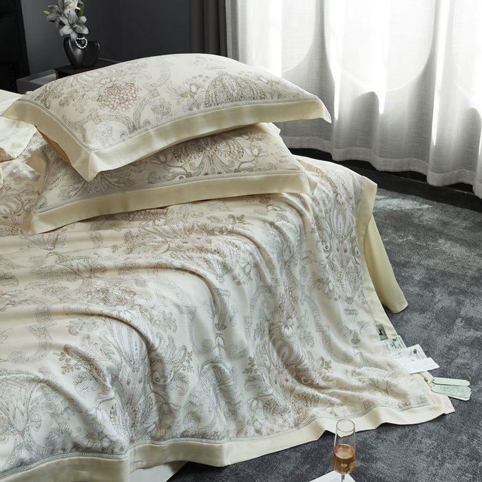 91家纺网 家纺一手货源 找家纺 桂雅居 2025新款60支莱赛尔数码印花蚕丝夏被-蚕小青 悸川-黄