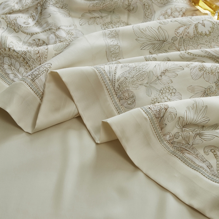 91家纺网 家纺一手货源 找家纺 桂雅居 2025新款60支莱赛尔数码印花蚕丝夏被-蚕小青 悸川-黄