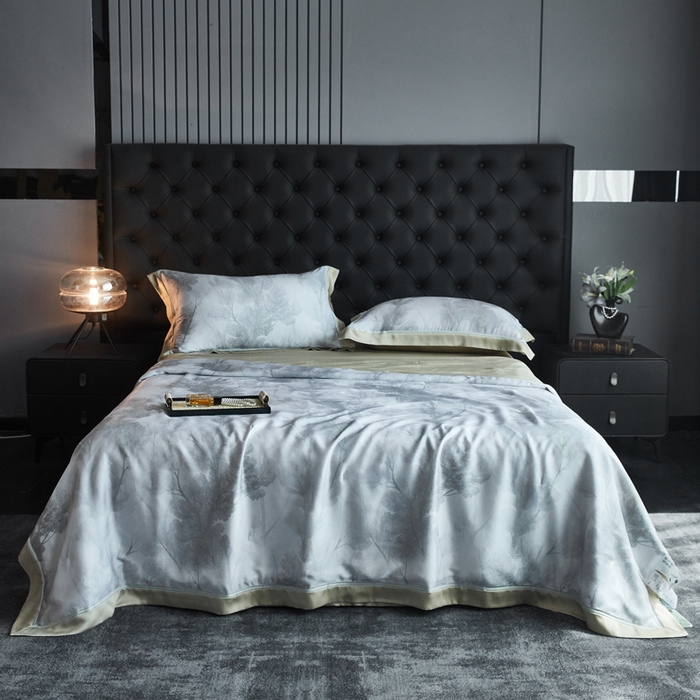 桂雅居 2025新款60支莱赛尔数码印花蚕丝夏被-蚕小青 雾纱灰