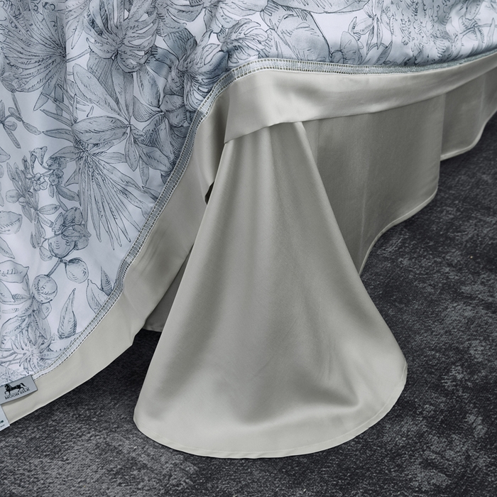 91家纺网 家纺一手货源 找家纺 桂雅居 2025新款60支兰莱赛尔数码印花蚕丝夏被-蚕小青 云禾川-兰