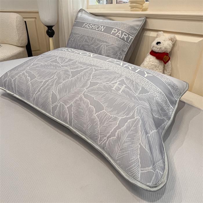 91家纺网 家纺一手货源 找家纺 星座家纺 2025新款斜纹提花凉感丝凉席床单款三件套 叶之语-灰