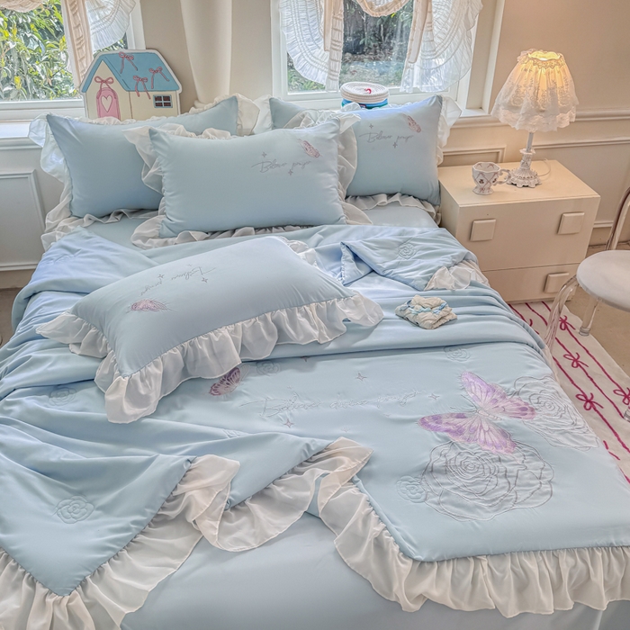 91家纺网 家纺一手货源 找家纺 凯美家居 2025新款超柔亲肤棉夏被回件套 夏被蝶恋花 浅蓝