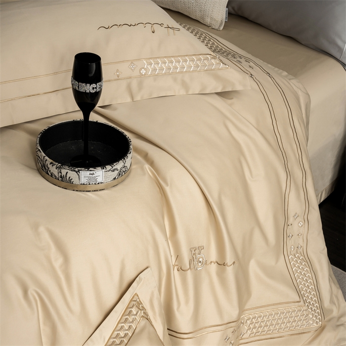 91家纺网 家纺一手货源 找家纺 保罗圣迪奥 2025新款全棉长绒棉刺绣四件套-星光 星光-金