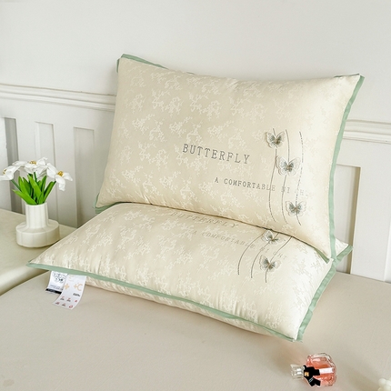 91家纺网 家纺一手货源 找家纺 （总）云熙枕业  2025新款天丝提花蝴蝶护颈枕