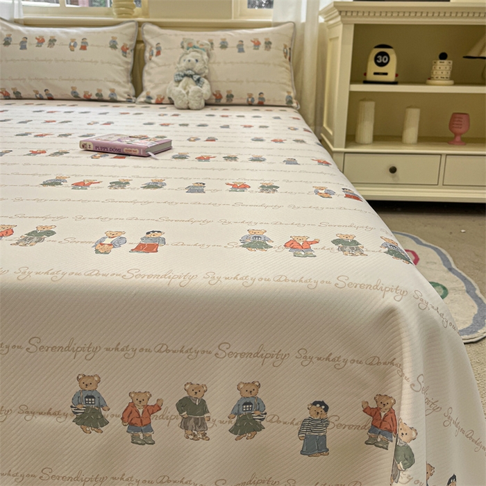 91家纺网 家纺一手货源 找家纺 星座家纺 2025新款斜纹提花凉感丝凉席床单款三件套 萌熊印象