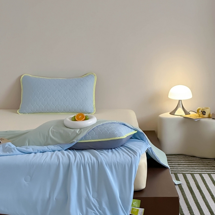 91家纺网 家纺一手货源 找家纺 顾里2025新款冰皮抗菌凉感被 冻海绿果