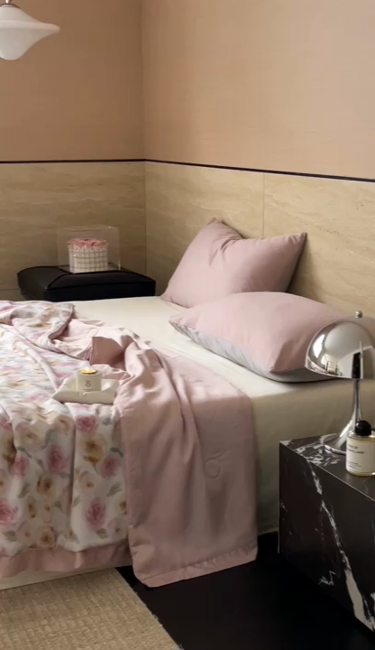 91家纺网 家纺一手货源 找家纺 顾里2025新款天丝莱赛尔夏被 花岛入梦粉