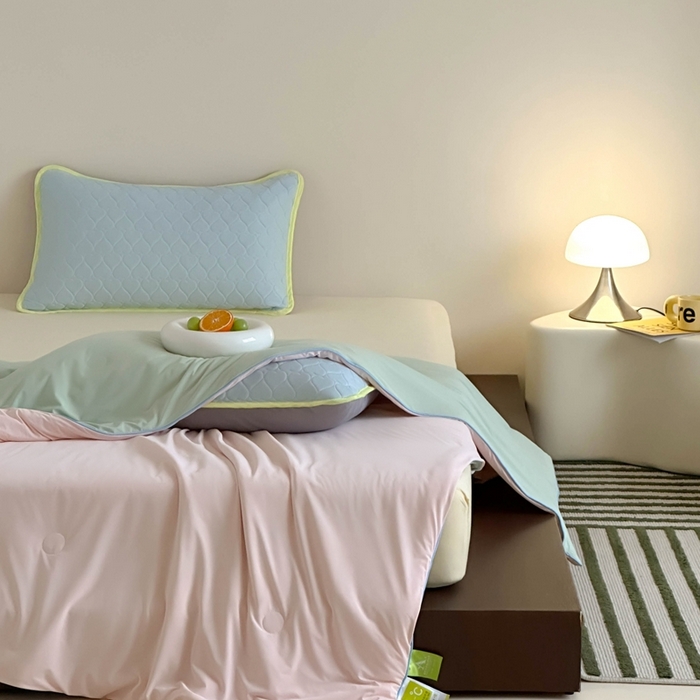 91家纺网 家纺一手货源 找家纺 顾里2025新款冰皮抗菌凉感被 芭乐茉莉