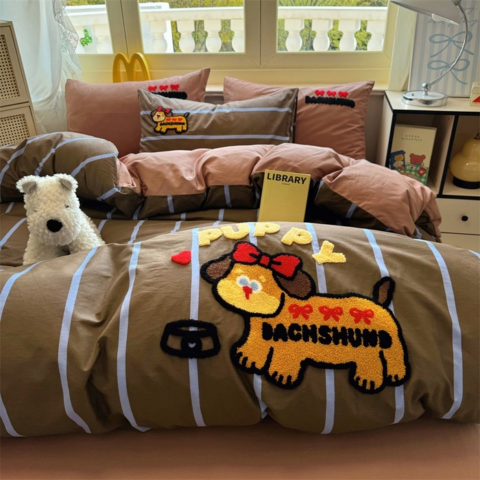 91家纺网 家纺一手货源 找家纺 启程2025全棉13372毛巾绣四件套 可爱汪-咖