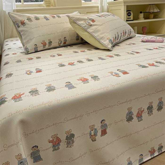 91家纺网 家纺一手货源 找家纺 星座家纺 2025新款斜纹提花凉感丝凉席床单款三件套 萌熊印象