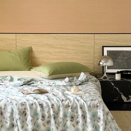 顾里2025新款天丝莱赛尔夏被 花岛入梦蓝