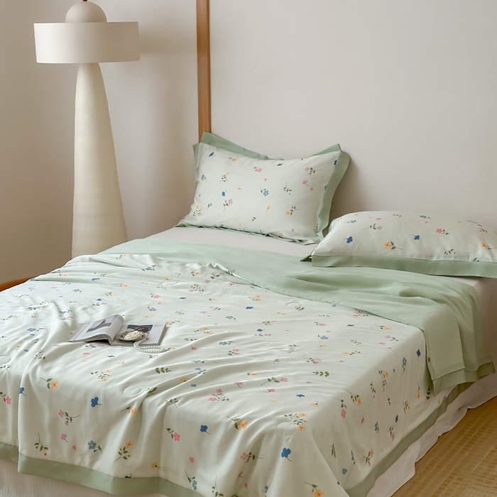 91家纺网 家纺一手货源 找家纺 顾里2025新款天丝莱赛尔夏被 春日心动