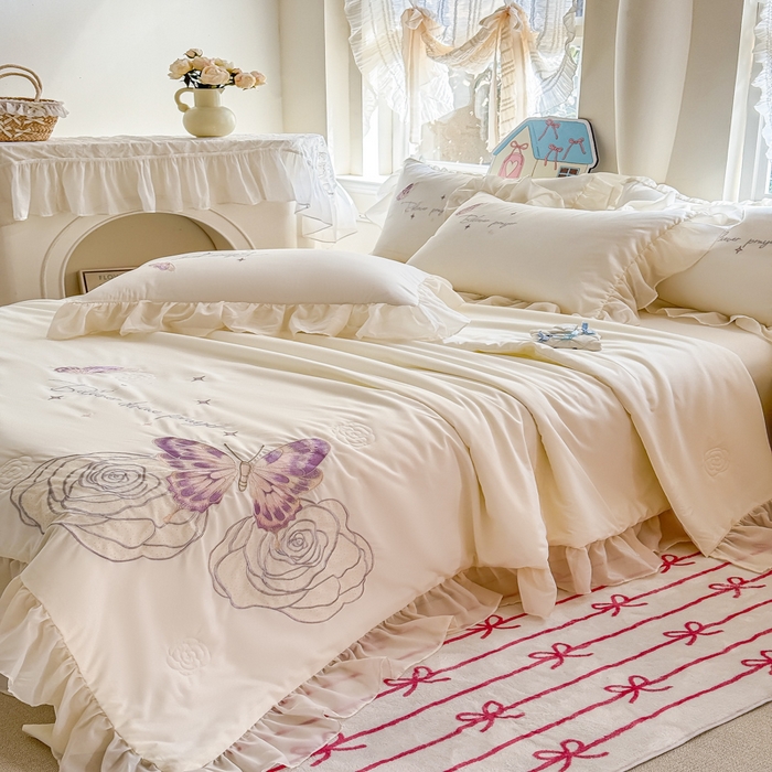 91家纺网 家纺一手货源 找家纺 凯美家居 2025新款超柔亲肤棉夏被回件套 夏被蝶恋花 奶白