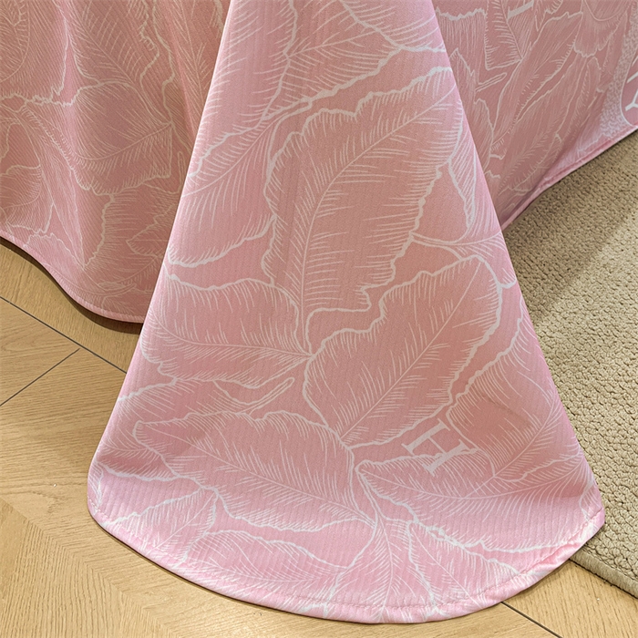 91家纺网 家纺一手货源 找家纺 星座家纺 2025新款斜纹提花凉感丝凉席床单款三件套 叶之语-粉