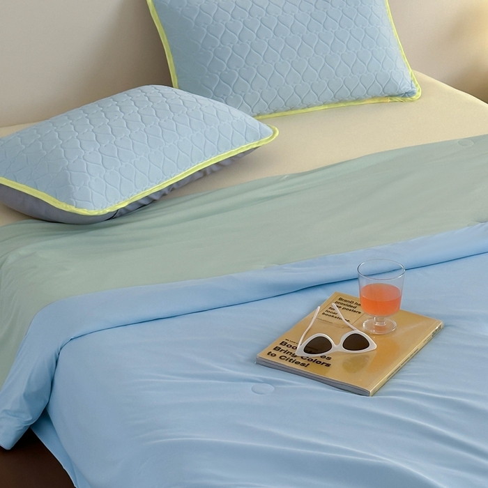 91家纺网 家纺一手货源 找家纺 顾里2025新款冰皮抗菌凉感被 冻海绿果