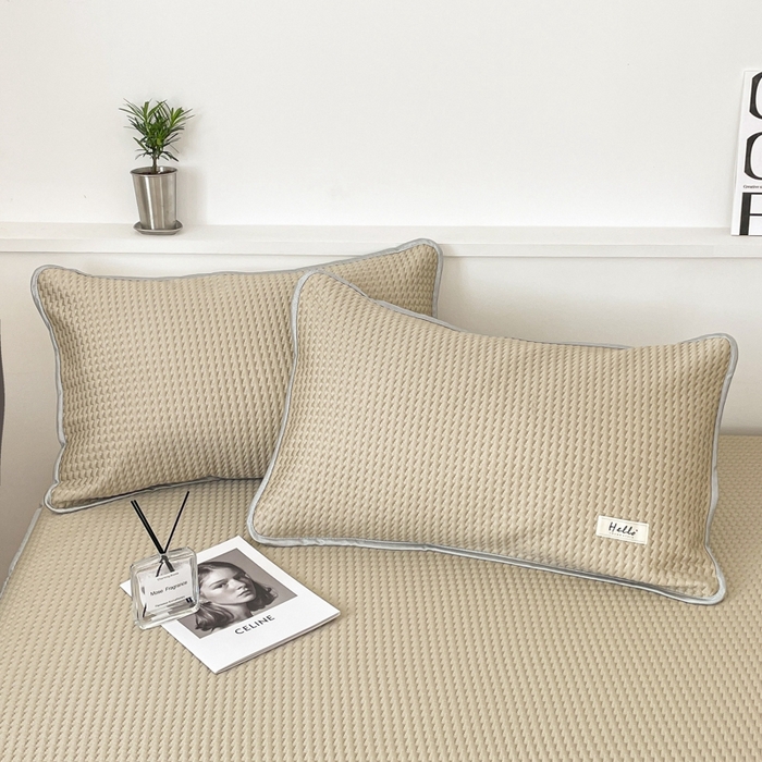 91家纺网 家纺一手货源 找家纺 吉象2025新款A类床笠款软凉席 饼干格香槟