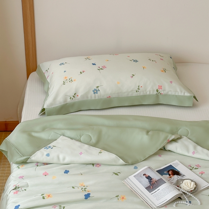 91家纺网 家纺一手货源 找家纺 顾里2025新款天丝莱赛尔夏被 春日心动