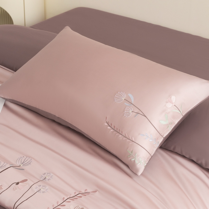 91家纺网 家纺一手货源 找家纺 618家纺 2025新款60S100支进口兰精天丝四件套-初夏 天丝初夏粉豆沙