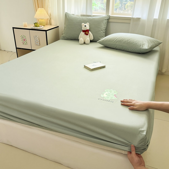 91家纺网 家纺一手货源 找家纺 泽西2025新品全棉卡通床笠 开心鳄-豆绿