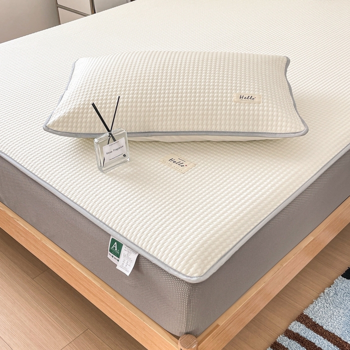 91家纺网 家纺一手货源 找家纺 吉象2025新款A类床笠款软凉席 饼干格象牙白