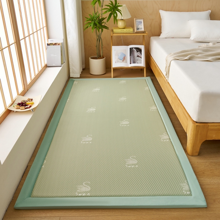 91家纺网 家纺一手货源 找家纺 锦丝钰床垫 2025新款真凉感冰豆豆天鹅系列地垫 冰豆豆-天鹅绿