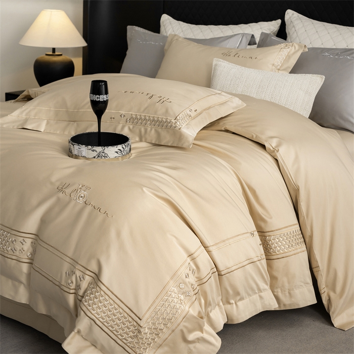 91家纺网 家纺一手货源 找家纺 保罗圣迪奥 2025新款全棉长绒棉刺绣四件套-星光 星光-金