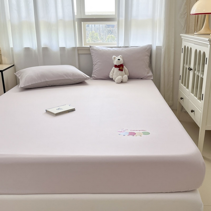 91家纺网 家纺一手货源 找家纺 泽西2025新品全棉卡通床笠 淘气虫-微微紫