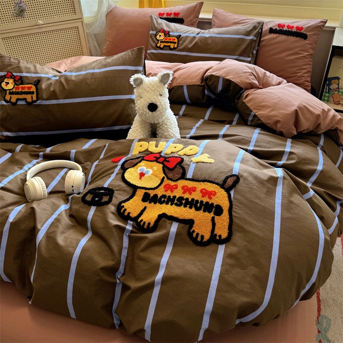 91家纺网 家纺一手货源 找家纺 启程2025全棉13372毛巾绣四件套 可爱汪-咖