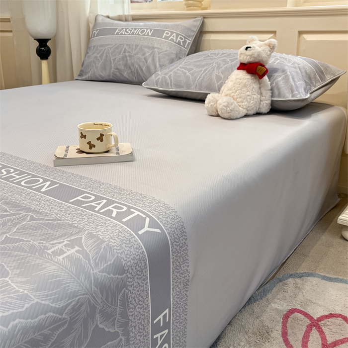 91家纺网 家纺一手货源 找家纺 星座家纺 2025新款斜纹提花凉感丝凉席床单款三件套 叶之语-灰