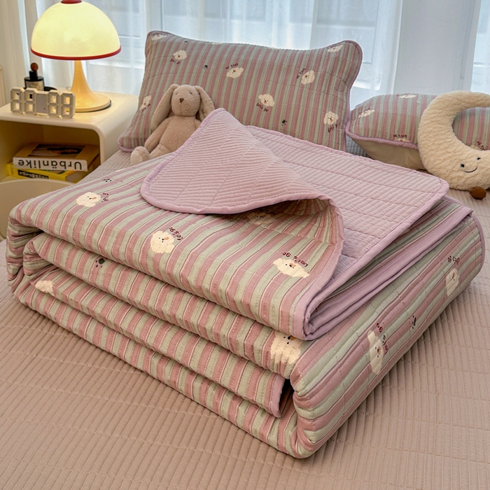 91家纺网 家纺一手货源 找家纺 梵朴 2025新款跑量款纯棉印花床盖三件套 努力小狗