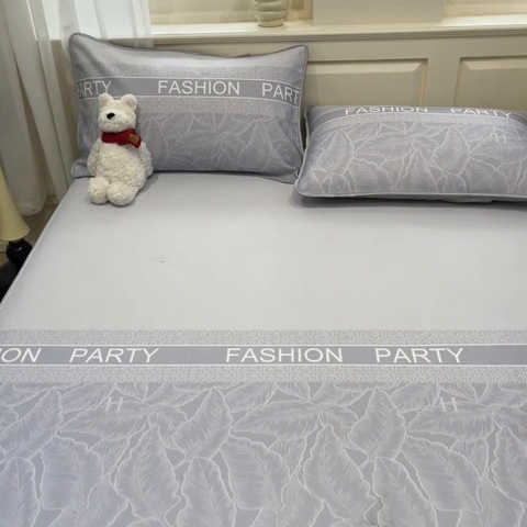 91家纺网 家纺一手货源 找家纺 星座家纺 2025新款斜纹提花凉感丝凉席床笠款三件套 床笠-叶之语-灰