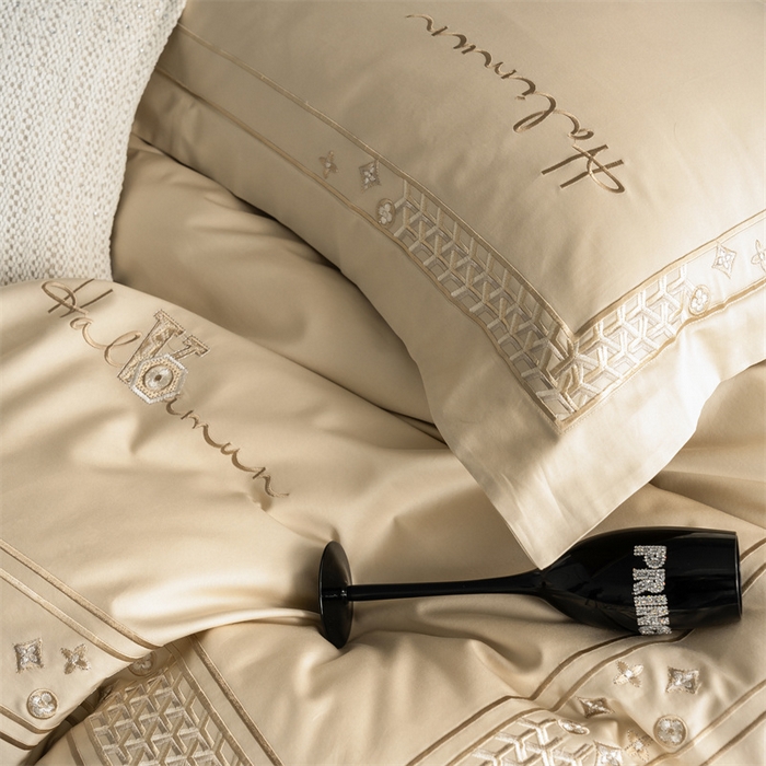 91家纺网 家纺一手货源 找家纺 保罗圣迪奥 2025新款全棉长绒棉刺绣四件套-星光 星光-金