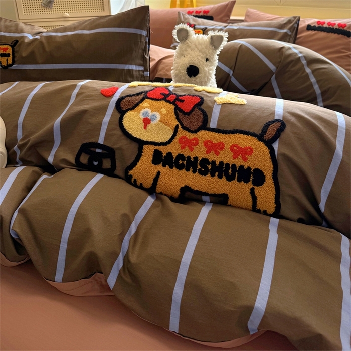 91家纺网 家纺一手货源 找家纺 启程2025全棉13372毛巾绣四件套 可爱汪-咖