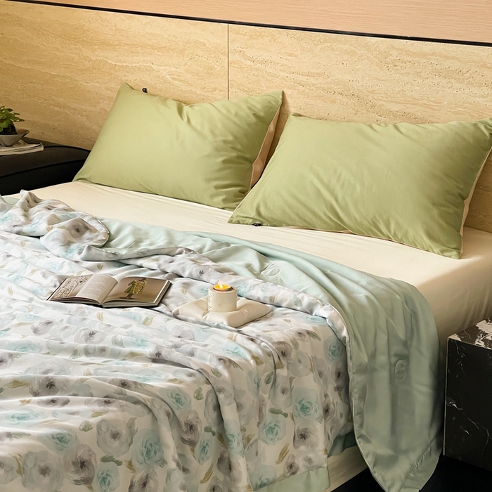 91家纺网 家纺一手货源 找家纺 顾里2025新款天丝莱赛尔夏被 花岛入梦蓝