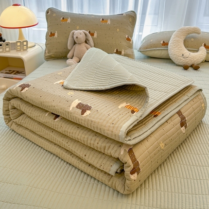 91家纺网 家纺一手货源 找家纺 （总）梵朴 2025新款跑量款纯棉印花床盖三件套