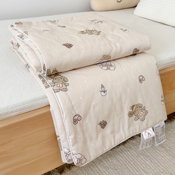 91家纺网 家纺一手货源 找家纺 BOSS 2025新款天丝棉大豆夏凉被夏被空调被儿童盖毯 布偶熊米