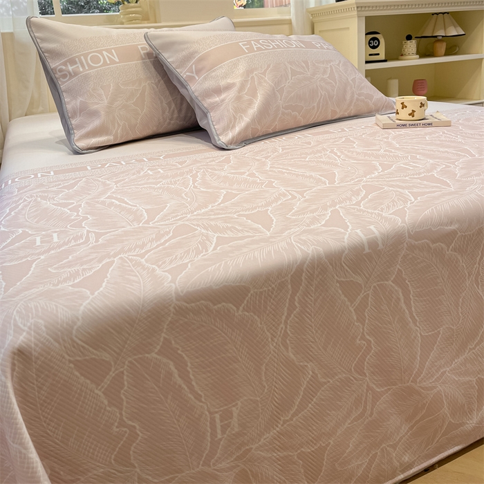 91家纺网 家纺一手货源 找家纺 星座家纺 2025新款斜纹提花凉感丝凉席床单款三件套 叶之语-奶咖