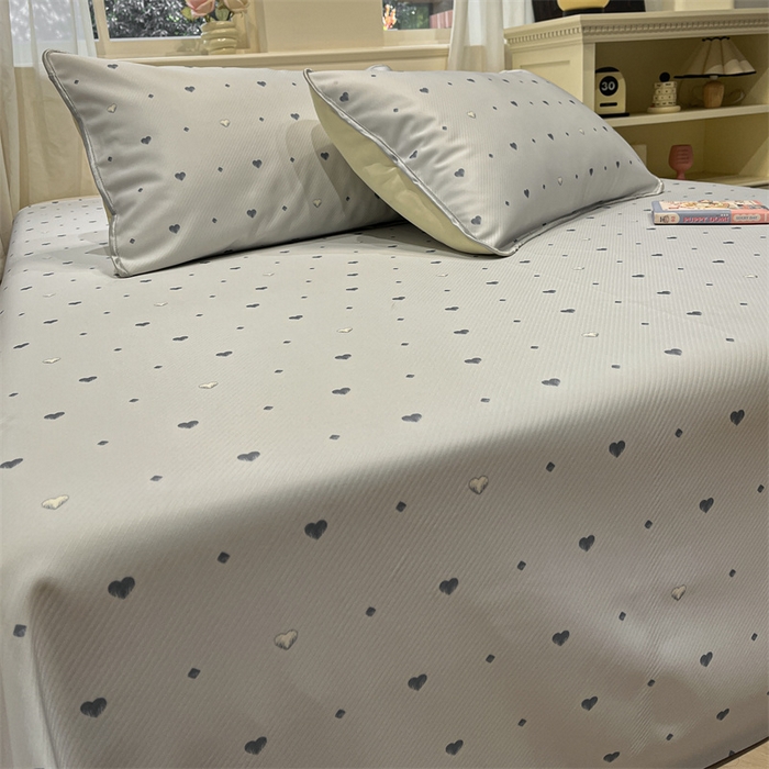 91家纺网 家纺一手货源 找家纺 星座家纺 2025新款斜纹提花凉感丝凉席床单款三件套 小幸运